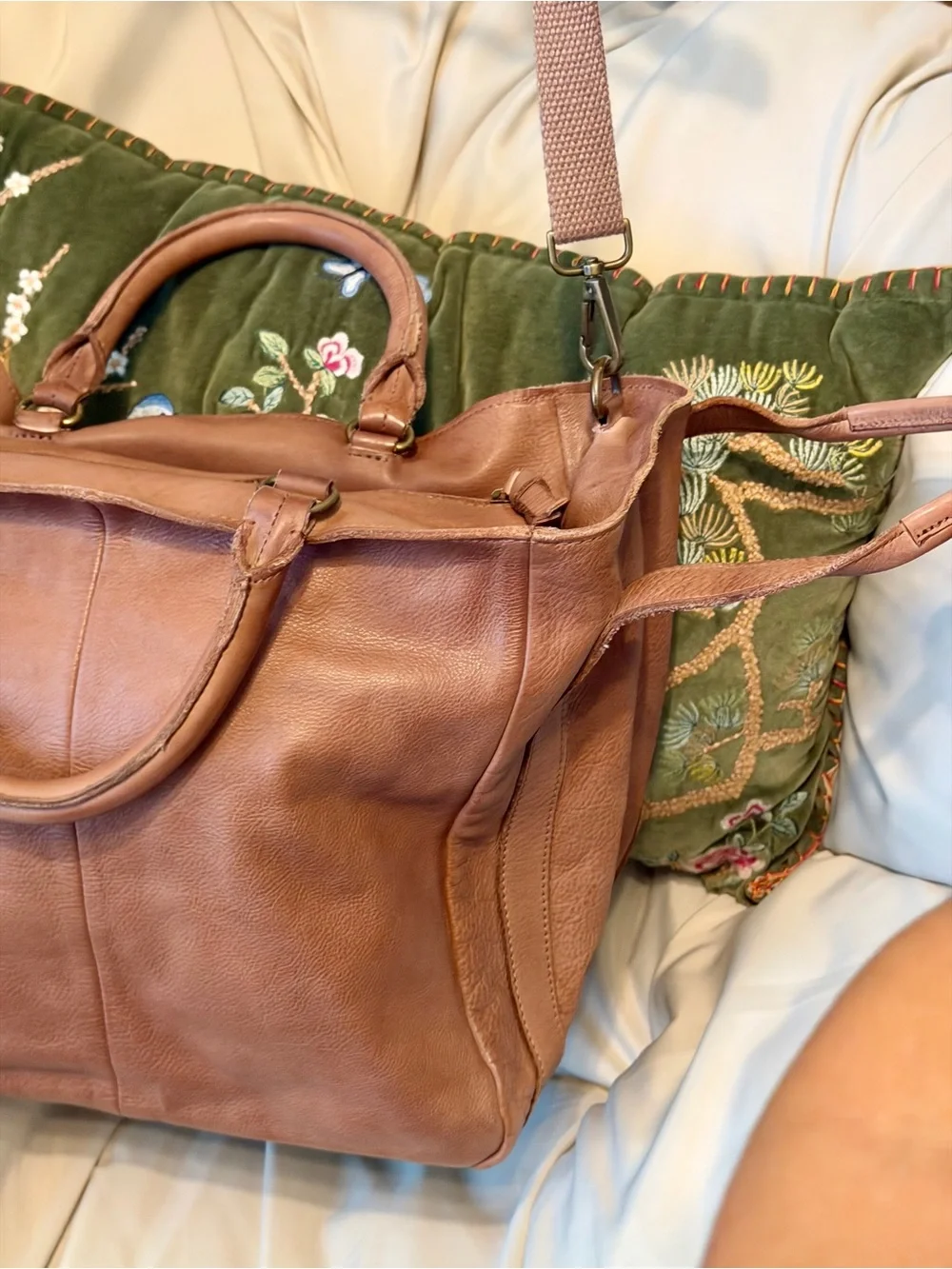 Free People Leslie Leather Tote – Wild Mushroom – Oversized Distressed Leather
